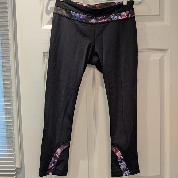 lululemon athletica Pants - GUC Lululemon Run: Inspire Crop - Black size 6
